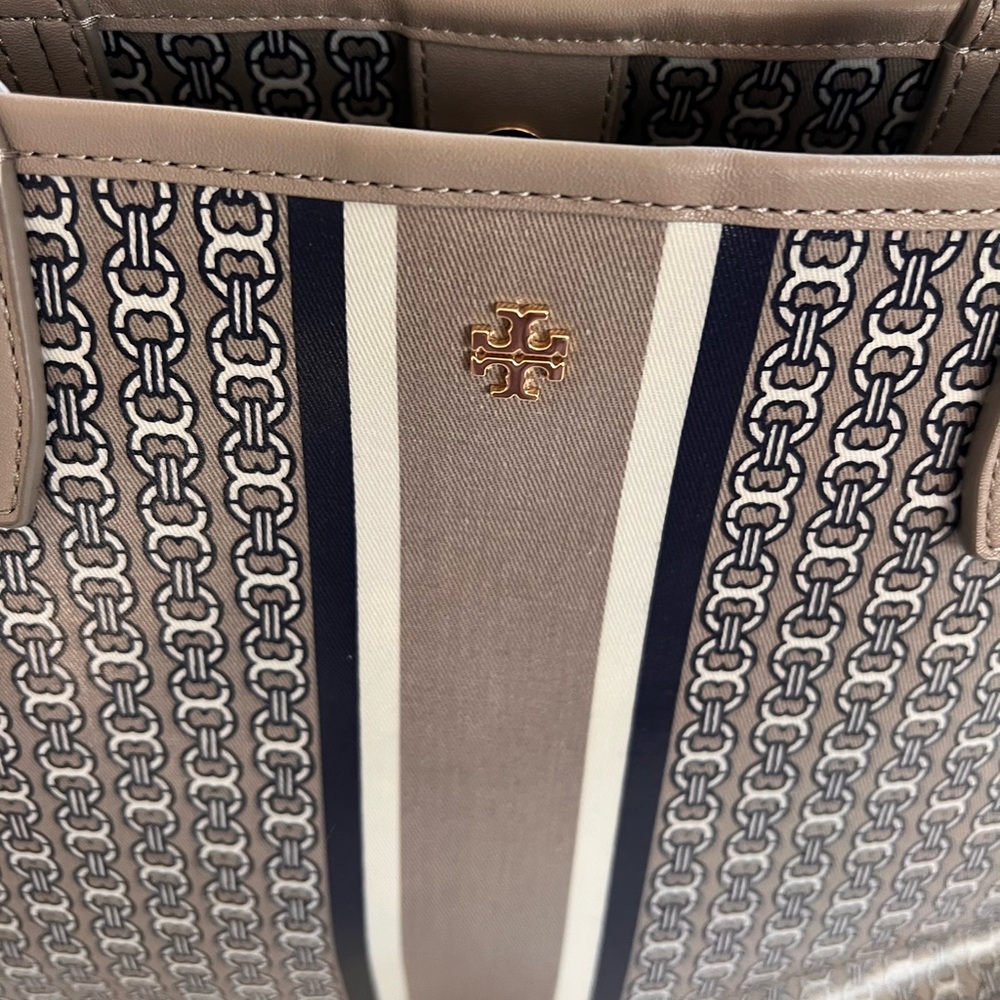 Tory Burch Patterned Tote in Tan and Navy